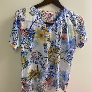 NWOT MilanoFloral V-Neck Short Sleeve Top - White with Blue & Multi Floral Print